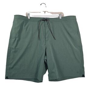 Even Tide Board Shorts Hybrid Men's Size 44 with 9" inseam Green Stretch Swim